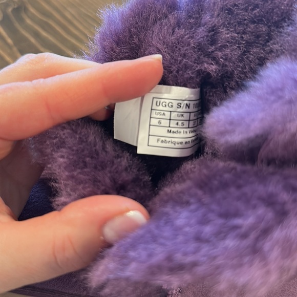 Ugg Bailey Bow Short - Picture 5 of 6